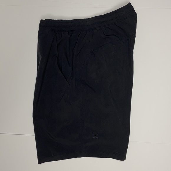 Lululemon surge short 11” linerless - Picture 3 of 3